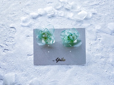シーリーフフラワーのピアス（グリーン）| ピアス アクセサリー ハンドメイド かわいい おしゃれ 兵庫県 上郡町