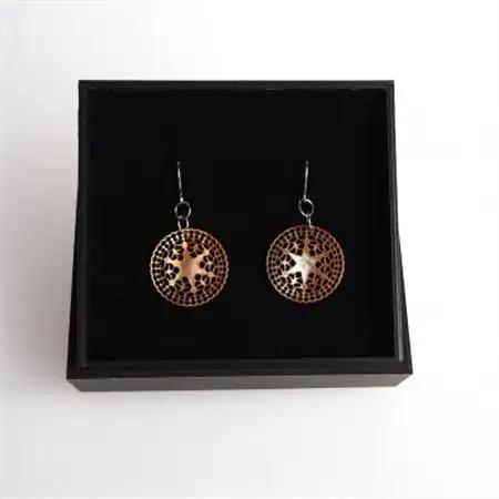 茶蝶貝「ベツレヘムパール風」ピアス_装飾品・工芸品 ピアス・イヤリング アクセサリー _【1231827】