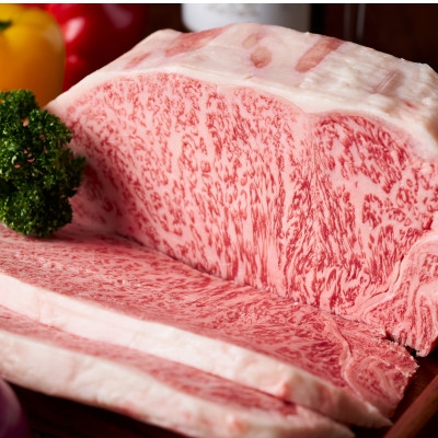 
                  ＜博多和牛＞サーロインブロック　8kg(2kg×4p)【1356896】
                
