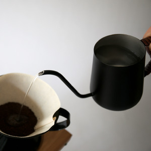 グローカルスタンダードプロダクツ TSUBAME Drip pot / 390ml /マットブラック