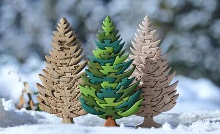 モミの木の木製パズル　Ｌサイズ 　アルダー材　オイル塗装　プレゼント クリスマスプレゼント 木製パズル 置物 かわいい 人気 高級 手作り 木のおもちゃ 木育 玩具 雑貨 積み木 送料無料 積木 つみ