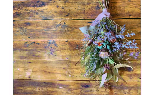 アンティークカラーのドライスワッグ