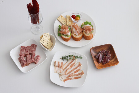 田島畜産のワインによくあう おつまみセットB 生ハム ハム サラミ パテドゥカンパーニュ パンチェッタ 和牛ジャーキー ジャーキー おつまみ 晩酌 セット 詰め合わせ 冷凍便 佐賀県 太良町 NB39