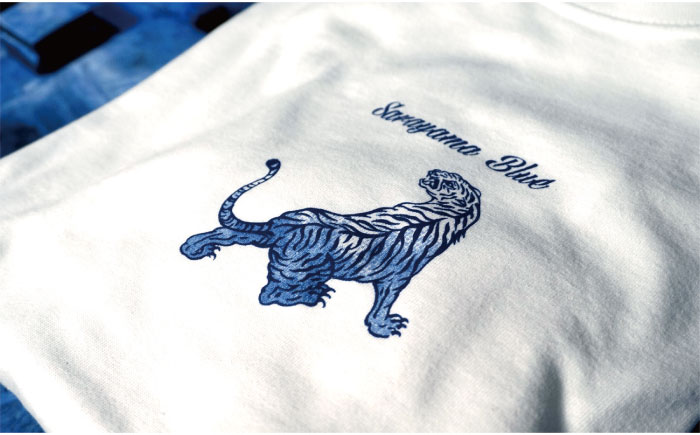 Sサイズ呉須プリントTシャツ「TORA」 / ファッション / 佐賀県 / 株式会社深海商店 [41APAB009]