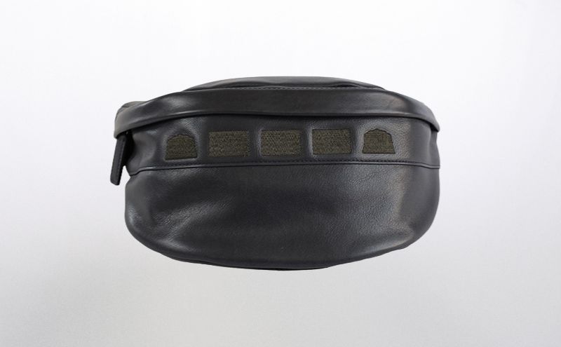 防水革 キャッスルボディバッグ ダークグレー イエローベージュ レザー メンズ レディース ユニセックス レザーバッグ 本革 日本製 職人手づくり 姫路市 兵庫県