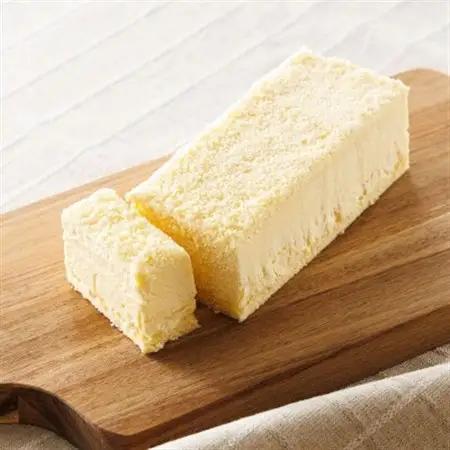 クランツ国誉店の濃厚チーズケーキ 200g×3本 冷凍 北海道_北海道 釧路町の老舗洋菓子店 クランツ国誉店 お菓子 人気 スイーツ ケーキ 冷蔵 プレゼント デザート 菓子 贈答用 贈答品 ギフト 