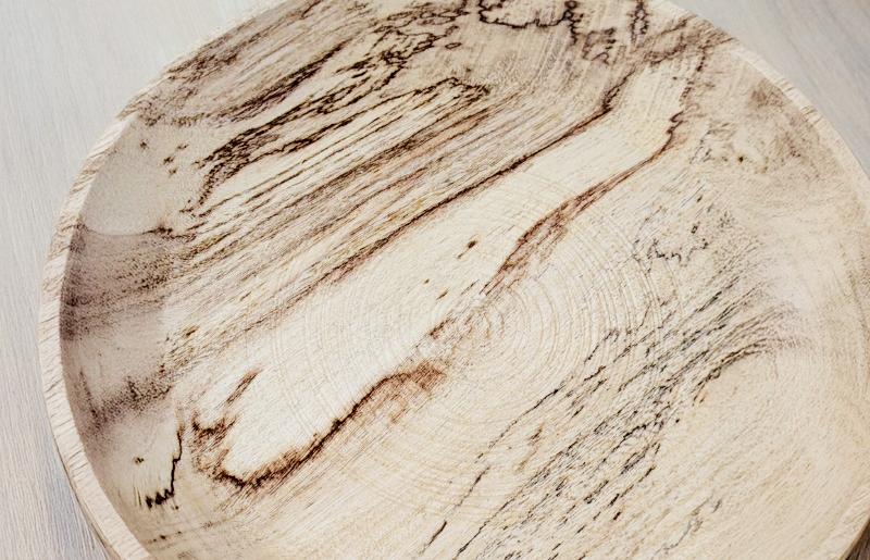 国産エノキのスポルテッド丸皿(大) 1枚 手作り1点物 099H3483-1