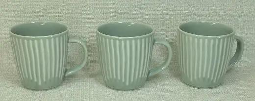 【波佐見焼】３２５mlのマグカップ３個組  花ふわりグレー 【西海陶器】 ３ 11321｜波佐見焼 陶器