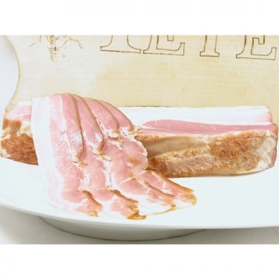 
            ベーコン 300g×3パック【1656110】
          