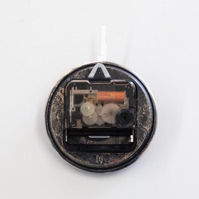 ふるさと納税 戸田市 ちいさな掛け時計「夜空」/MYSTIC WORKS/φ9cm/ひかりを楽しむ掛け時計/創業100年 |  | 02