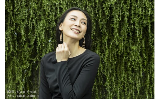 【KALCANO】イヤリング ジュエリー jewelry アクセサリー レディース 熊本 阿蘇小国杉 小国杉 工芸品 木製 K18 淡水パール ギフト プレゼント ジュエリーケース付 ogunist shizuku-しずく