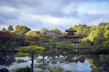 【平安神宮会館】ギフト券 9,000円 ［ 京都 岡崎 名勝 庭園 特別感 京フレンチ 割引 チケット ギフト券 食事券 人気 おすすめ レストラン カフェ ふるさと納税 ］