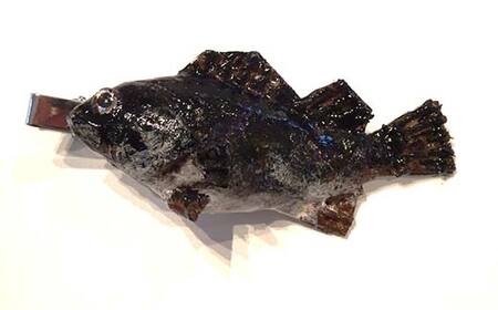 萬さん手作り、本物そっくり魚の模型ネクタイピン×6個 三陸山田産 山田町 山田湾 工芸品 職人技 匠 YD-941