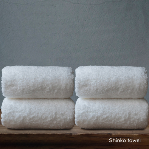 【TVで紹介！】おぅ！え～やん バスタオル（ホワイト）4枚【泉州タオル 国産 吸水 普段使い 無地 シンプル 日用品 家族 ファミリー】  G3487