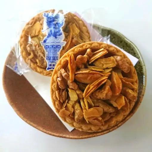 タルトノア 【10個】 ナッツ（くるみ・アーモンド）甘さ控えめ焼き菓子 不二屋製菓