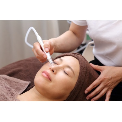 サロンフラウ　フェイシャルエステ　小顔美肌フェイシャルエステ　120分