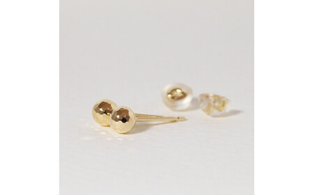 K18 4㎜ ミラーボール ピアス　山梨 ピアス ゴールド スタッドピアス ゴールド シンプルピアス K18 イエローゴールド ジュエリー アクセサリー 山梨県 甲斐市 BQ-19