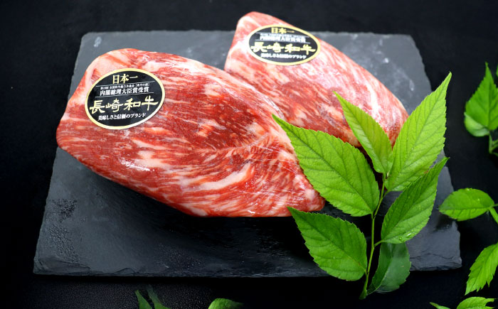 【3回定期便】長崎和牛 モモブロック肉(ローストビーフ用) 約600g(300g×2)【株式会社 黒牛】 [OCE030] / 牛肉ブロック ローストビーフブロック 国産牛 タレ付き ソース付