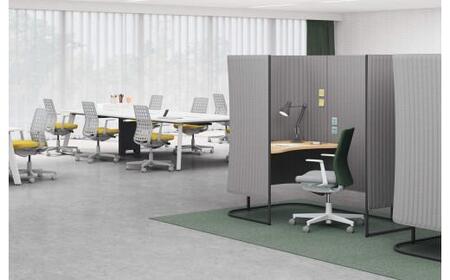 Mmm2_コクヨチェアー　モネット(ネイビー)／メッシュ・ホワイト／フローリング用（Vキャスター）　／在宅ワーク・テレワークにお勧めの椅子