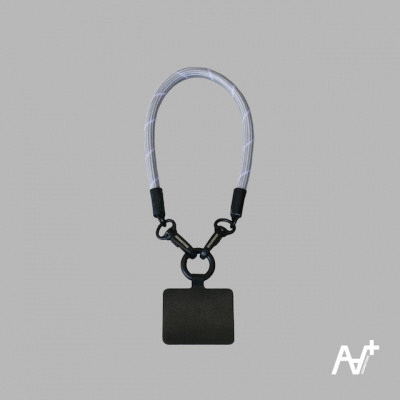 
            loops(グレー)普段使いのスマホ、キャンプや登山などのアウトドアでも大活躍のマルチストラップ【1582413】
          