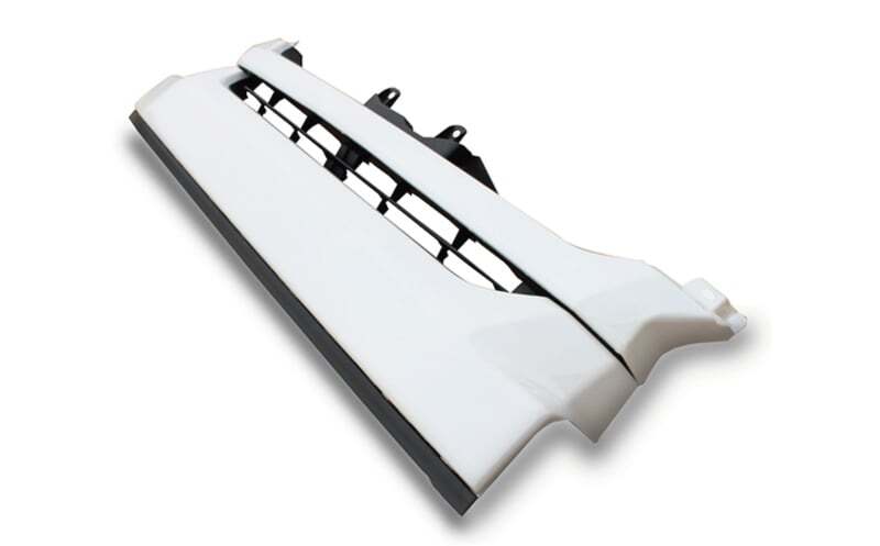 【スピード発送】ハイエース フロントグリル 塗装品 070 パールホワイト 099H3082_イメージ5