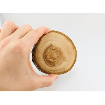 ふるさと納税 五所川原市 木製コースター 1枚 特製リンゴ枝コースター 木で繋がる「きづなコースター」青森県五所川原市 |  | 01