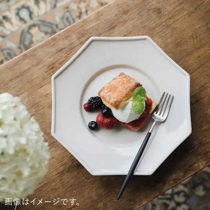 【波佐見焼】八角皿 ミルク色 2枚セット 食器 皿【イロドリ】[KE57] 波佐見焼