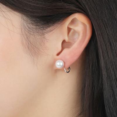ふるさと納税 志摩市 老舗の真珠専門店・花珠クラス・アコヤ真珠 イヤリング 8.5〜9.0ミリ K14WG |  | 02