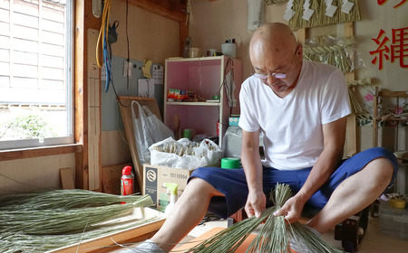 【藁から手作り】しめ縄（中）＜猫ちぐら工房げん＞正月飾り ハンドメイド 新潟県 出雲崎町 しめ縄 しめ縄 しめ縄 しめ縄 しめ縄 しめ縄