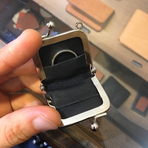 がま口リングケース カーキ 本革 リングケース  牛革