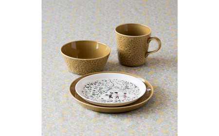 ナルミ アンナエミリア プレート(アンバー) 19cm 41681-5949