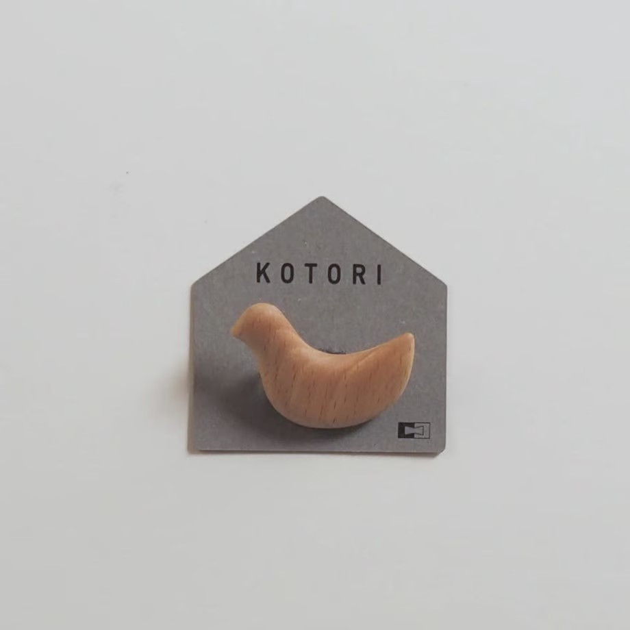 KOTORIブローチ