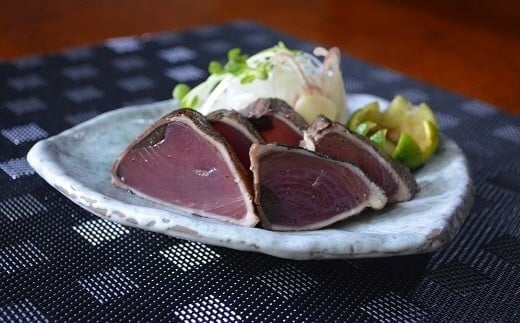 土佐沖 一本釣り かつお 藁焼き たたき 1.5kg［0989］
