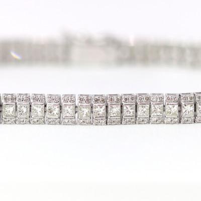 ふるさと納税 山梨市 プラチナ900ダイヤモンド5.50ctブレスレット【プリンセス】19cm |  | 01
