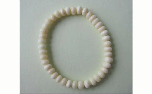 
                  珊瑚職人館の珊瑚ブレスレット15
                