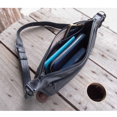 Ciwau leathers 【BOAT BAG】ストーンブラック【1477437】