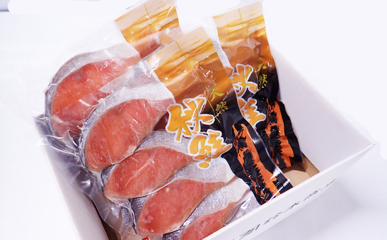 根室海鮮市場＜直送＞無添加甘塩天然秋鮭4切入×3P(計12切、約600g) G-28038