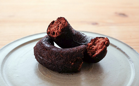 きびもちドーナツ（8種）セット（約750g） ／ 焼き菓子 もちもちドーナツ 卵不使用 全粒粉ドーナツ 素材にこだわるお菓子 メープルシロップ 体にやさしいおやつ パン屋ドーナツ 手作りドーナツ お取