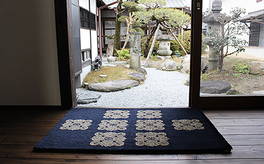 鍋島緞通【手織り】60×90cm 牡丹文花十字文様：C711-001_イメージ2
