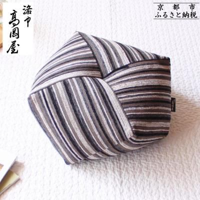 ふるさと納税 京都市 【洛中高岡屋】シンプルなデザインと素材感 おじゃみ座布団<グラフ・ブラック>