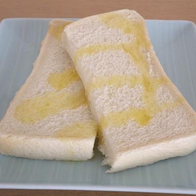 ふるさと納税 おいらせ町 奥入瀬川流域・おいらせ町産　　『えごま油』110g×1本・『えごまパウダー』100g×2袋 |  | 02