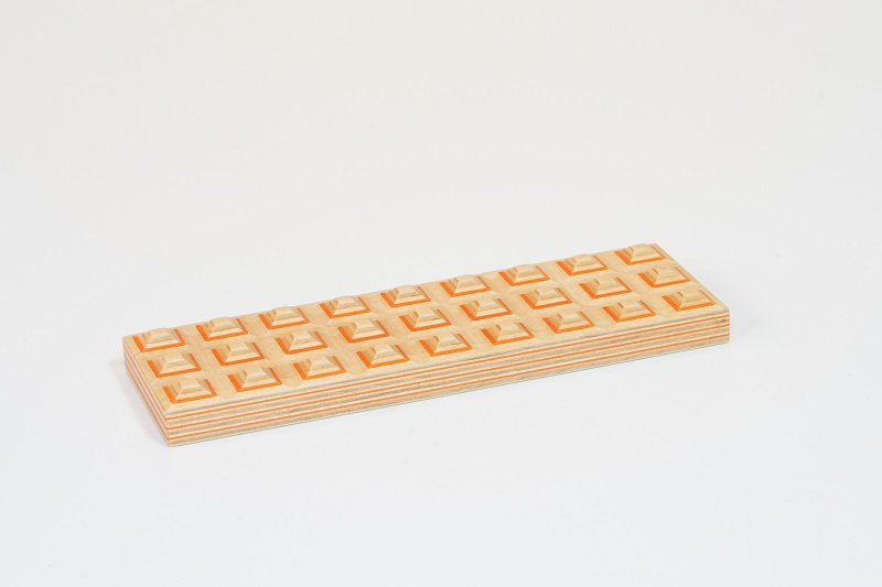 
            【ウッドデザイン賞受賞】 木製 トレイ grid or 北海道 芦別市 滝澤ベニヤ [№5342-0104]
          