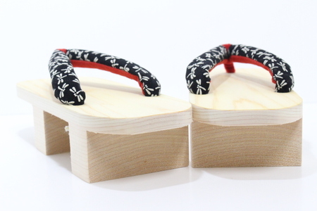 郡上おどり　踊り下駄（女性）トンボ柄　(S)