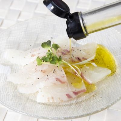 ふるさと納税 小豆島町 小豆島産100%　エキストラバージンオリーブオイル〔手摘み〕83g |  | 01