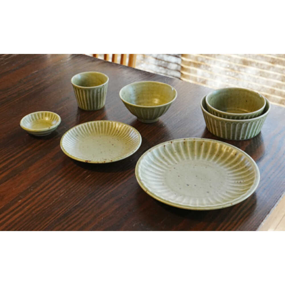 【ふるさと納税】【美濃焼/みずなみ焼】 大地の器 グリーン 7点セット 瑞浪市 / 山喜製陶 プレート ボウル カップ[AZCP051]