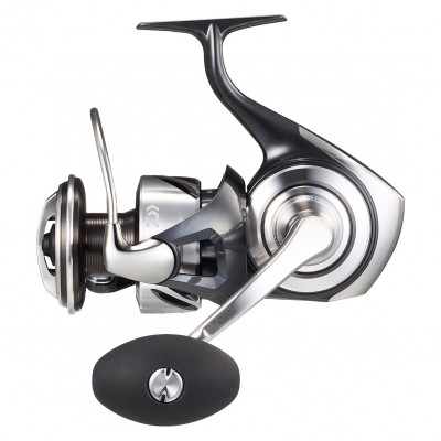 
                  ＜釣具のダイワ＞のスピニングリール 26セルテート SW 8000-H【1714261】
                