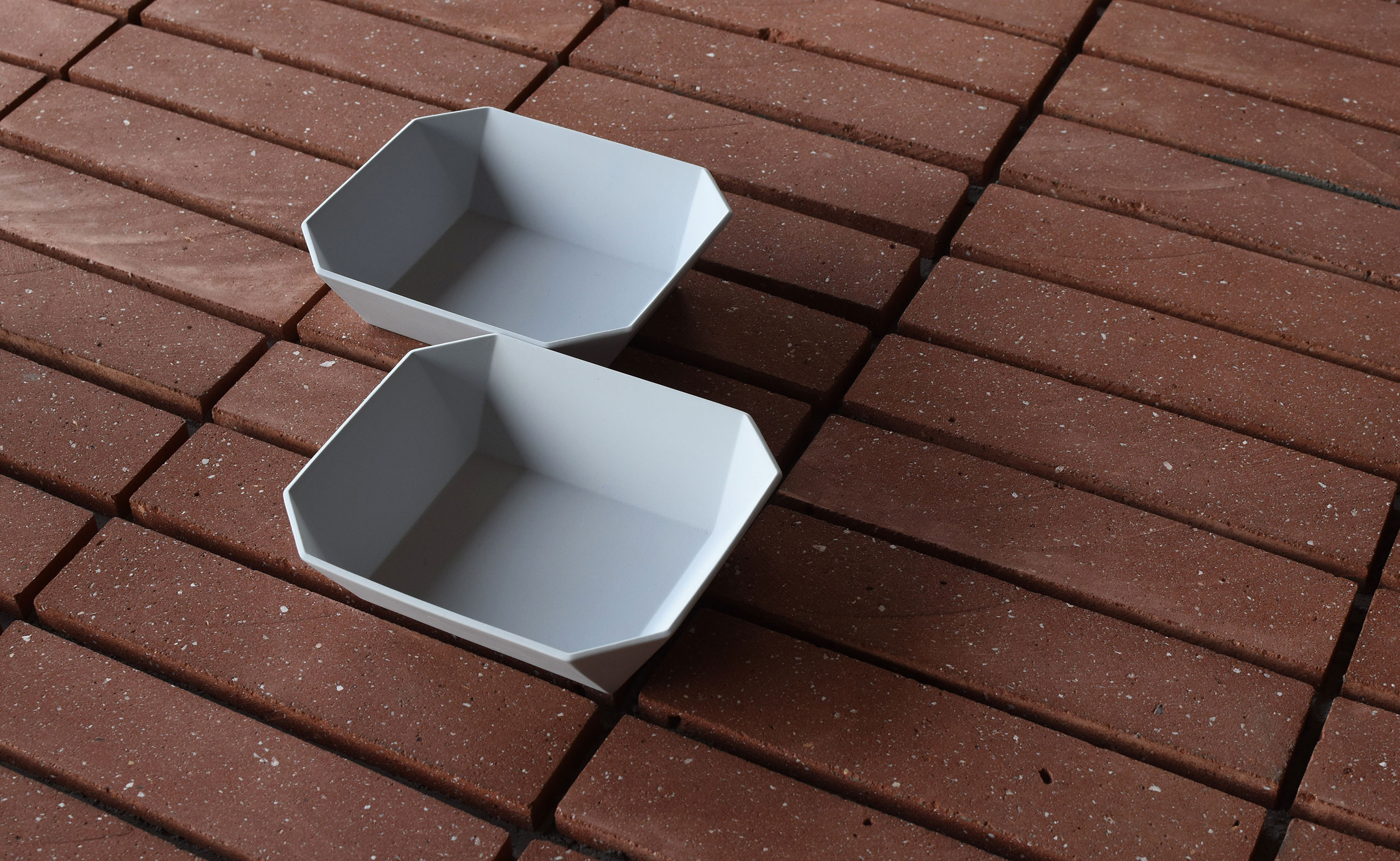 
1616/ TY Square Bowl 150 Grey 2個セット 有田焼 器 皿 ボウル グレー A18-56
