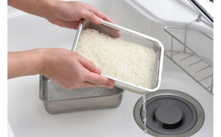 お料理はかどる角バット・角ザルセット　1/2サイズ 調理器具 キッチン用品 キッチングッズ ザル付きバット 重ねやすい調理バット キッチン器具【010S091】