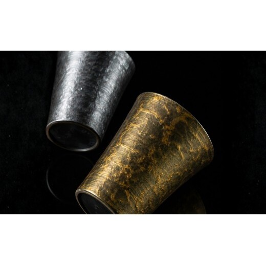 ＜NYが認めた逸品＞  有田焼 麟 Lin ロックカップ 2個セット (Gold Silver)【金照堂】 ウイスキー カップ 酒器 ギフト bj083_イメージ4