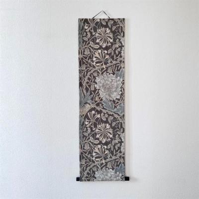 ふるさと納税 岡崎市 ウィリアムモリス　ハニーサクルアンドチューリップ　モダン掛け軸